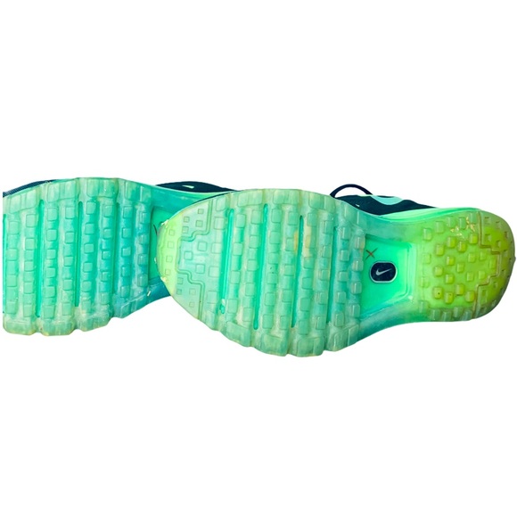 SOLD Nike Air Max • Electric Green • Men’s Shoes - Picture 3 of 7